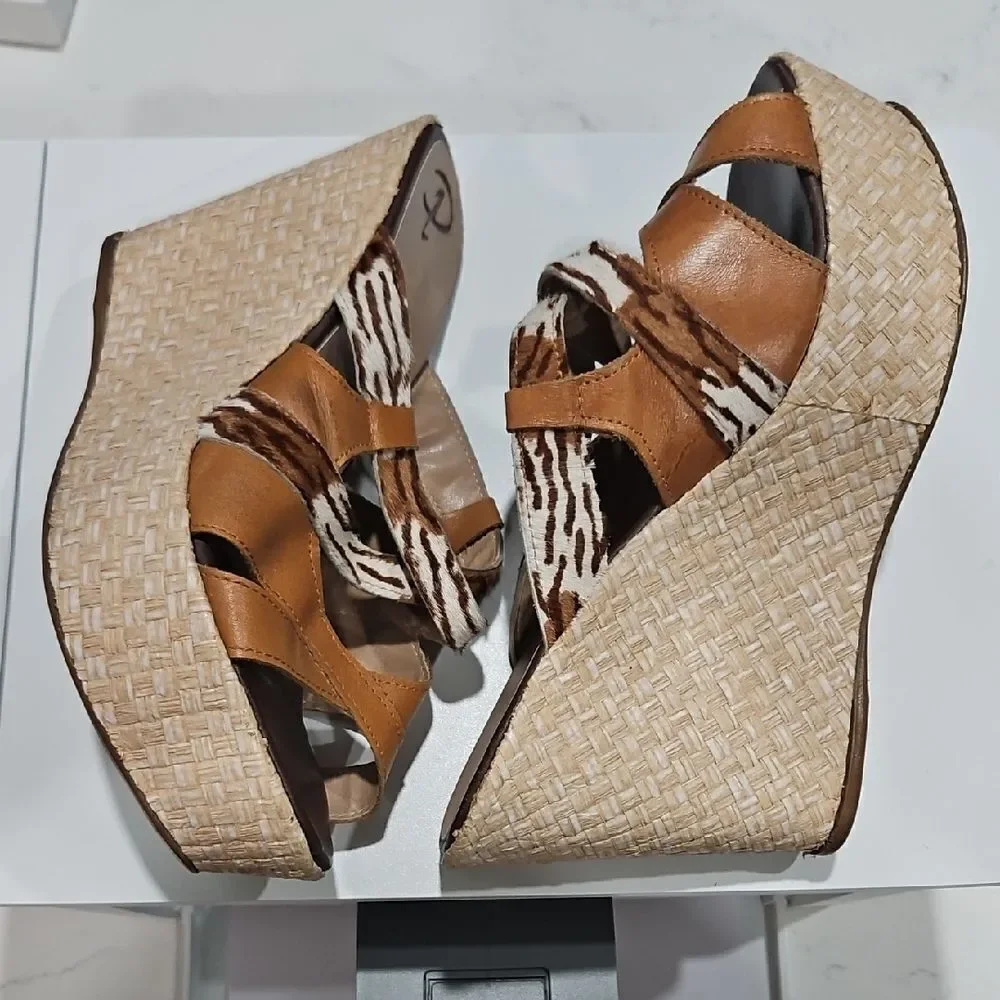 Patterned Brown and Tan Wedge Sandals